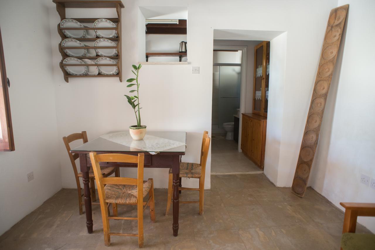 Chloe'S House Guest House Pano Akourdalia Exterior foto