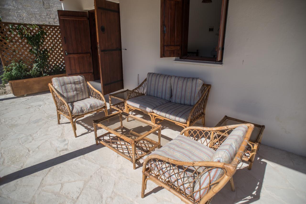 Chloe'S House Guest House Pano Akourdalia Exterior foto